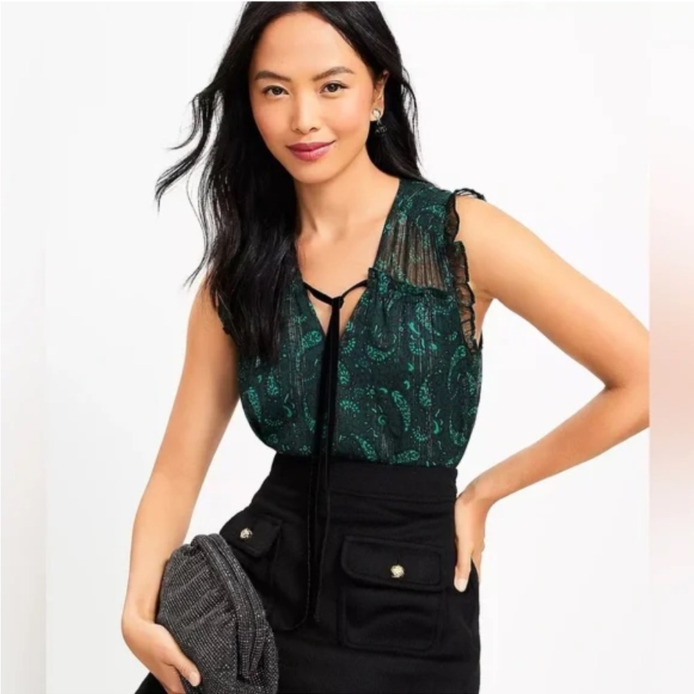 NWT LOFT Shimmer Paisley Velvet Flutter Tie Neck Top in green and black size s